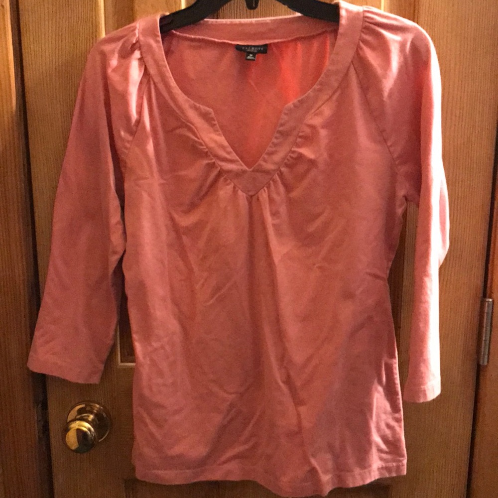 3/4 sleeve shirt